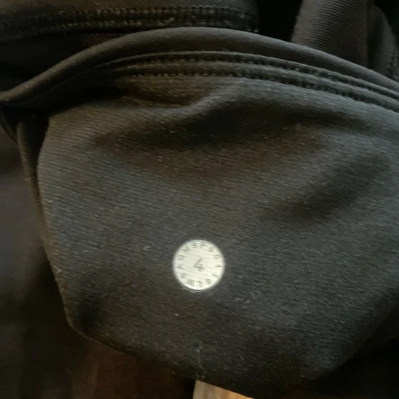 lululemon athletica Black Sports Bra and Leggings Set - Picture 4 of 5